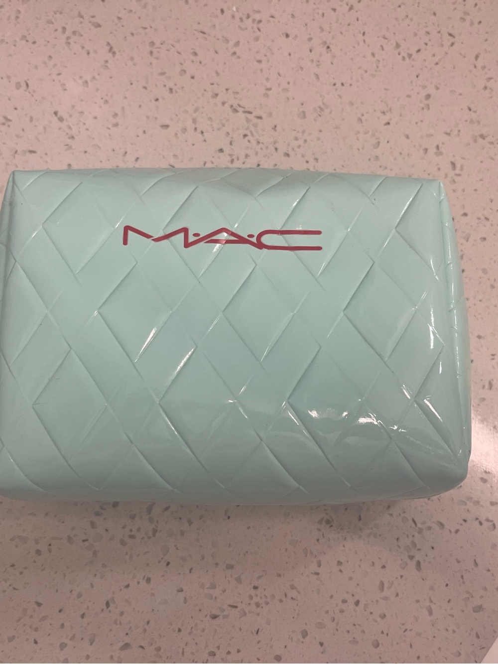 MAC Cosmetics Mint Quilted Travel Pouch - Mint